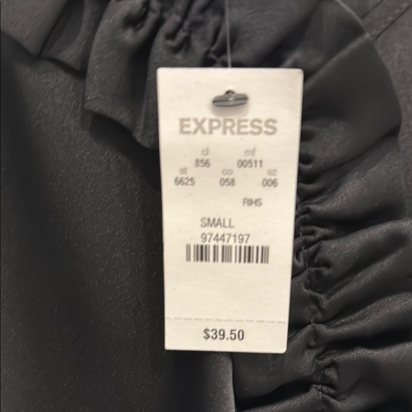 Elegant Black Ruffle Dress Top - Picture 3 of 4